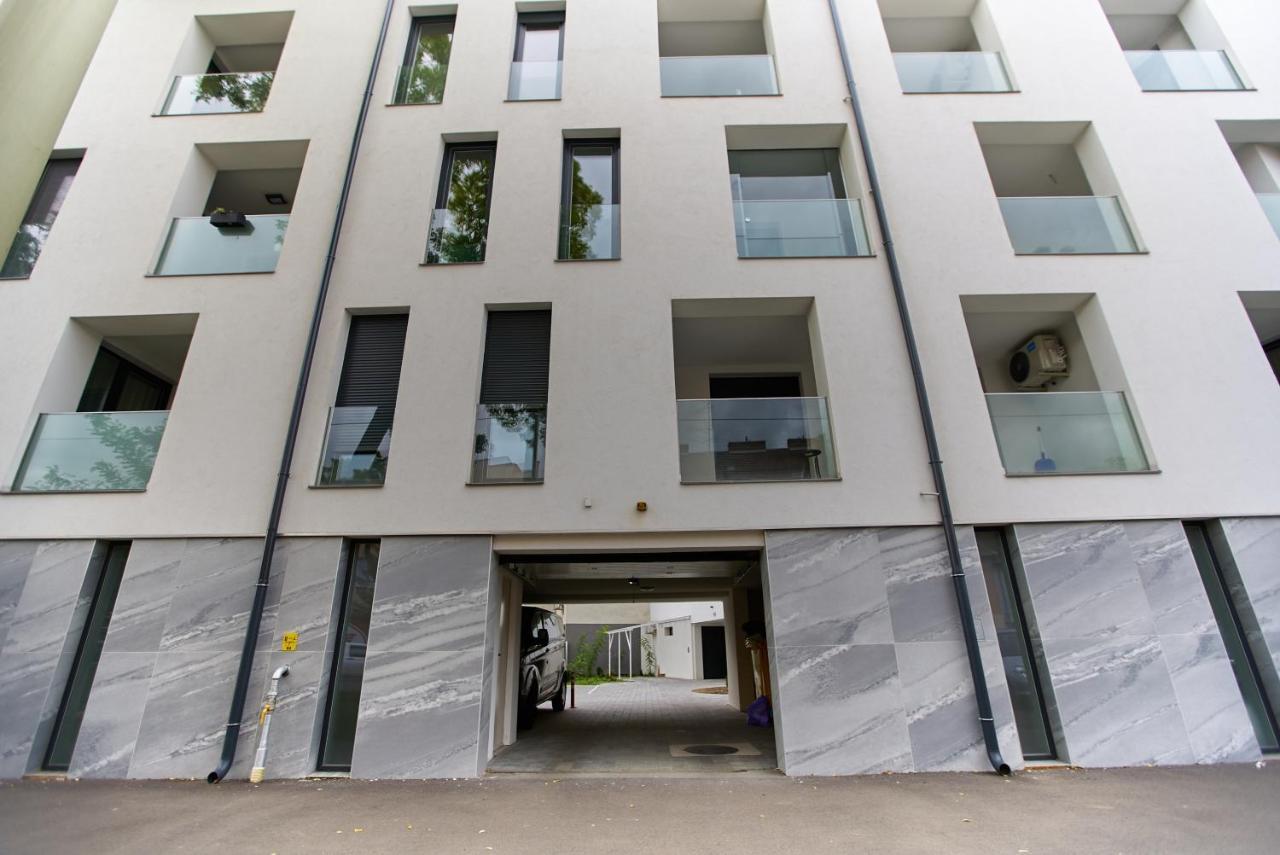 Starlight Bronze Szeged- Exclusive Leilighet Eksteriør bilde